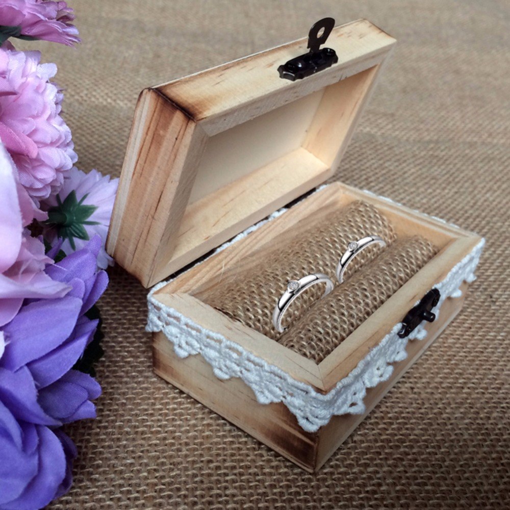 The New Trend For Wedding Rings And Ring Boxes: Simplicity Is The New Luxuriousness